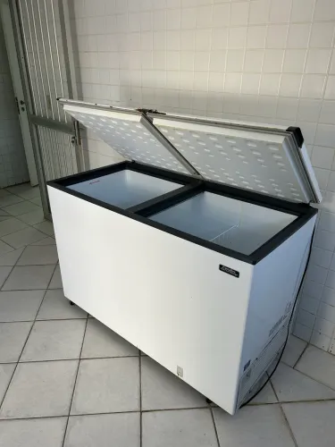 FREEZER HORIZONTAL ESMALTEC 437L