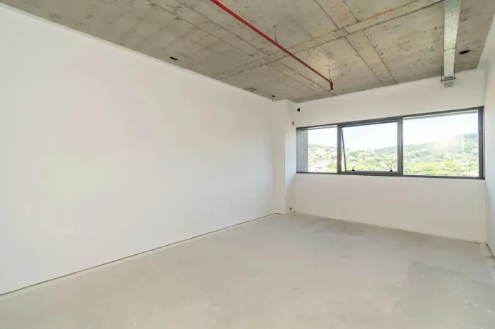 Sala no bairro TERESOPOLIS (Ref: 5094)