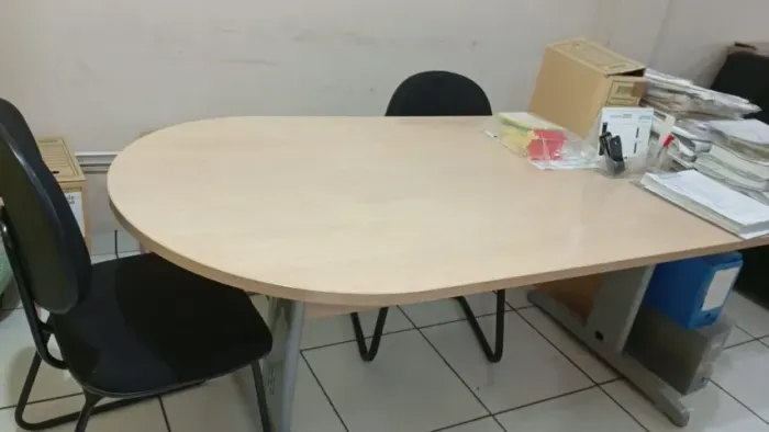 Mesa reunião - escritório