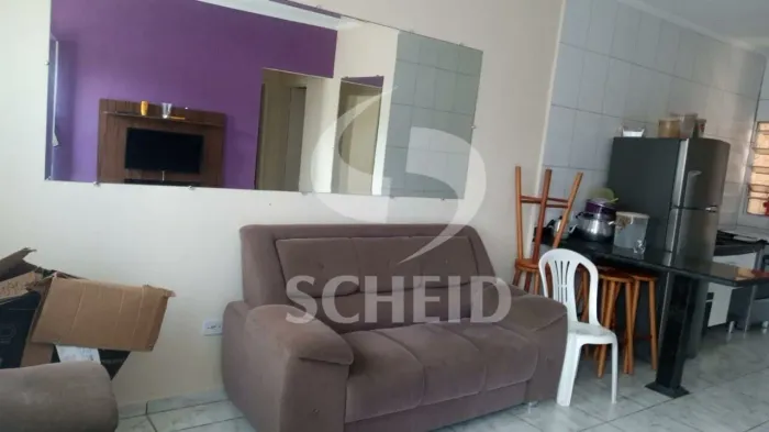 Casa com 2 Quartos e 1 banheiro à Venda, 48 m² por R$ 200.000