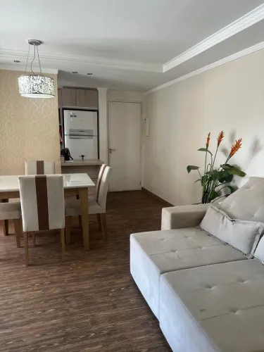Mesa de 4 lugares