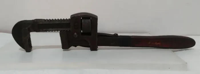 Chave Grifo tipo Stillson Americana 14 polegadas
