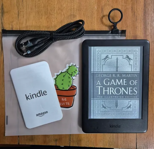 Kindle Geração 10, Funciona perfeitamente (com marcas de uso)