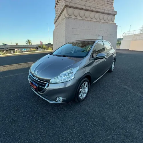 Peugeot 208 Allure 1.5 Flex 8V 5P 2014