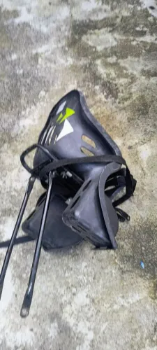 Vendo cadeirinha de bicicleta 