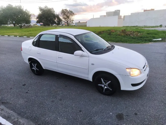 Chevrolet Classic Life/ls 1.0 VHC Flexp. 4P 2012