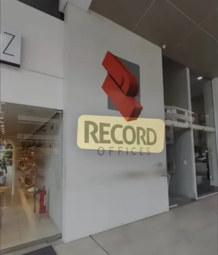 Alugo sala mobiliada no Record office por 6 meses