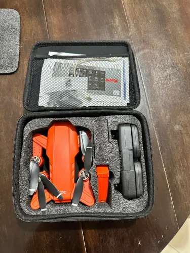 Drone LYZRC Pro se