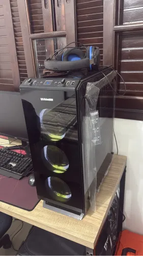 PC GAMER