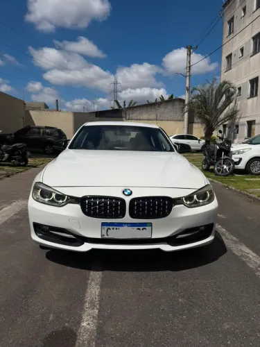 BMW 320I A 2.0 Turbo/activeflex 16V 184cv 4P 2014