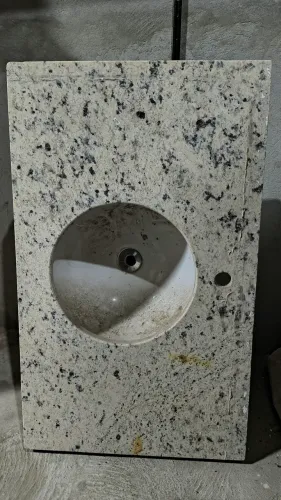 Bancada pia mármore banheiro 81 x 49 cm