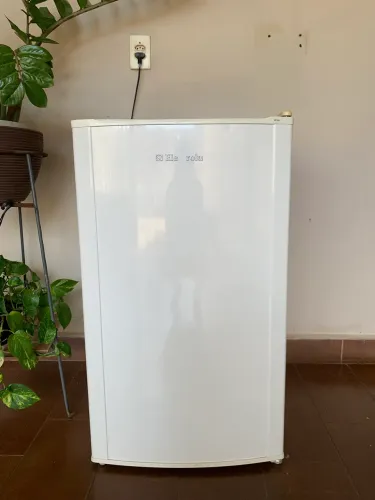 FRIGOBAR ELETROLUX RE120