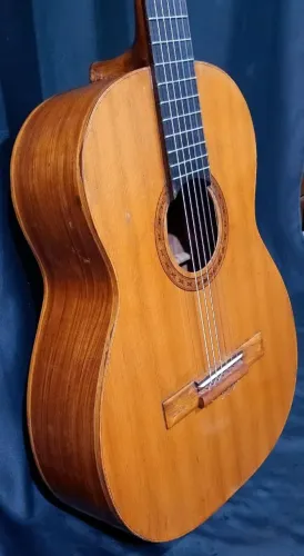 Violão Di Giorgio Clássico 28 cordas de nylon