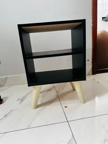 Mesa de cama 
