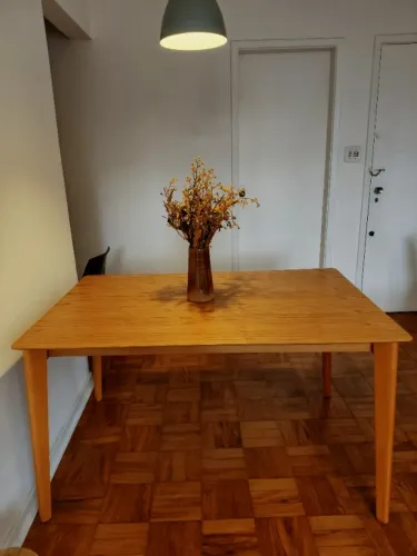 Mesa de jantar retangular 