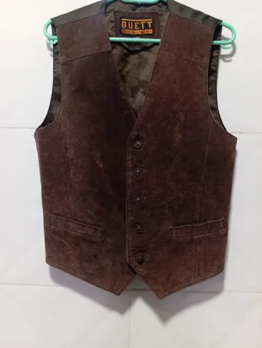 Colete de couro