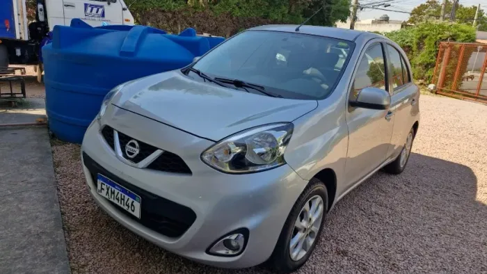 Nissan March SV 1.0 12V Flex 5P 2017