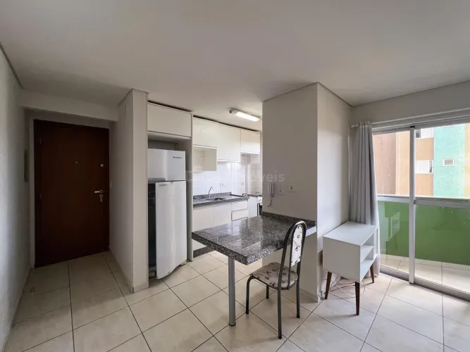 Apartamento para locação com 1 dormitório próximo a Unicesumar
