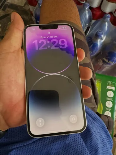 iPhone 16e