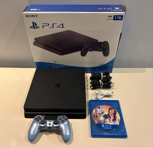 PS4 Slim 1 TERA Com GTA 5