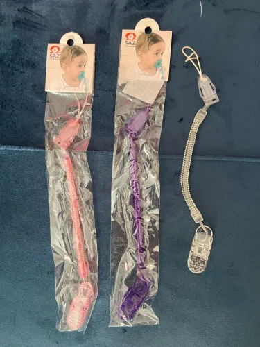 Kit prendedores de chupeta
