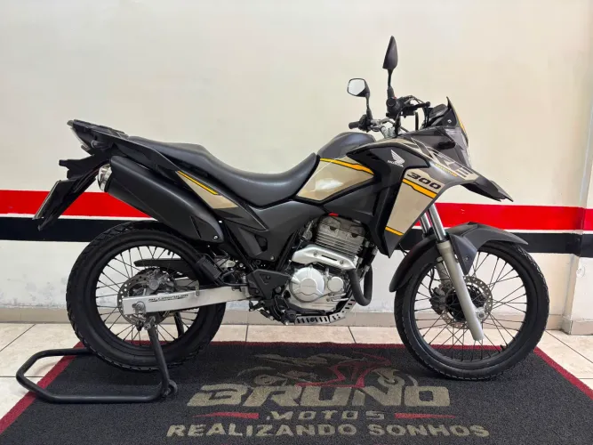 XRE 300c ADVENTURE ABS 2022 (DIVIDO 21x CARTAO )