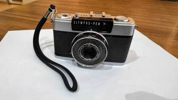 Olympus pen