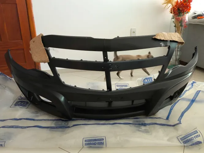 Para-choque Dianteiro Chevrolet Montana 2012 Novo (sem pintura)
