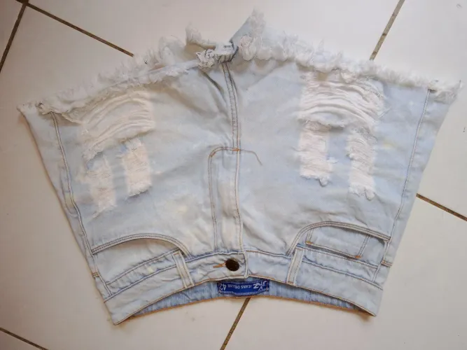 Bazar shorts jeans tamanhos 40 , 42 , 44