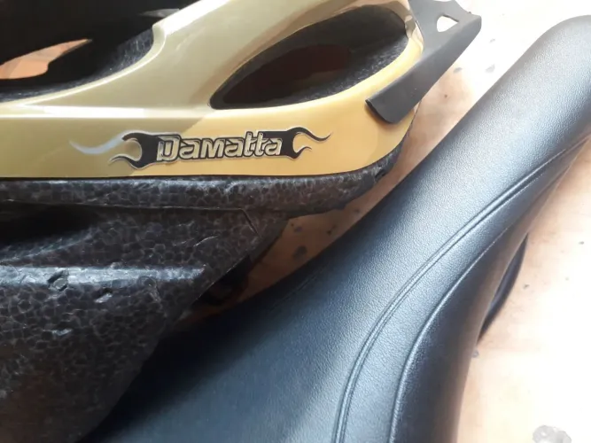 CAPACETE DAMATTA +SELIN SELLEROYAL OS DOIS JUNTOS POR 45