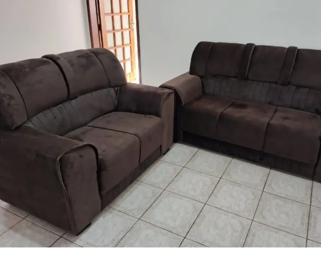 Vendo jogo de sofá novo sem uso.