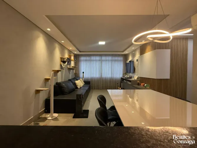 Venda - Apartamento mobiliado e decorado no Condomínio Marapendi, Vila Marumby, Maringá, P