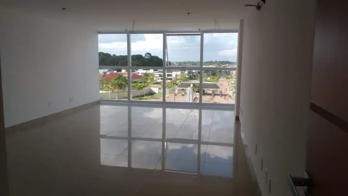 Sala comercial no Parque Office