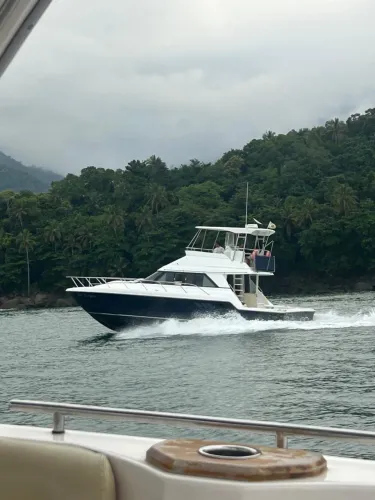 Mares cat 40 (Yanmar 2025) 