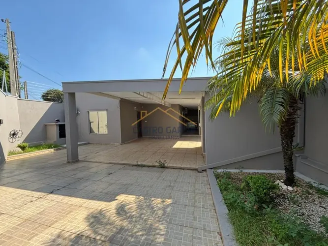 Casa para alugar em Americana, Vila Santa Maria, com 2 quartos, com 219 m²