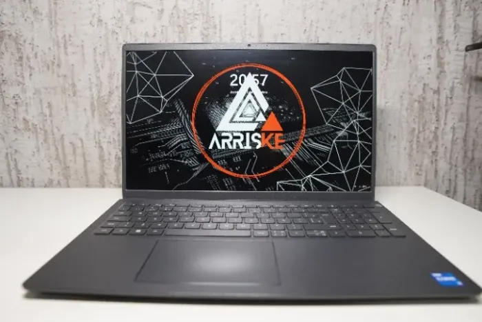 Notebook dell vostro i5 11th, tela 15,6' IPS, 8GB, NVME 256GB