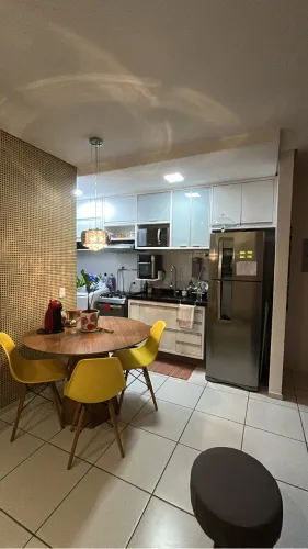 Vende-se apartmento no village leste topázio. 1 andar.