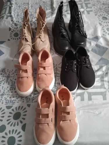 Botas, tênis (pacote completo) por 350 reais