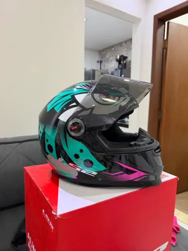 Capacete LS2 Tribal Verde Conservado n?58