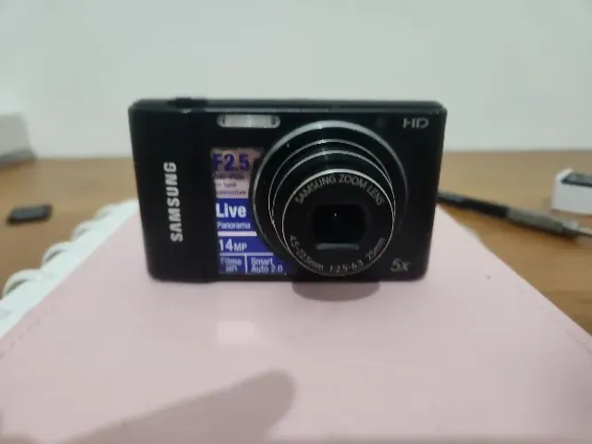 Cyber Shot Samsung ST64 Câmera Digital