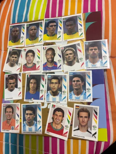 Figurinhas copa 2006 raridade consultar valores 