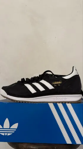 Tenis Adidas SL 72 RS (Tamanho 41)