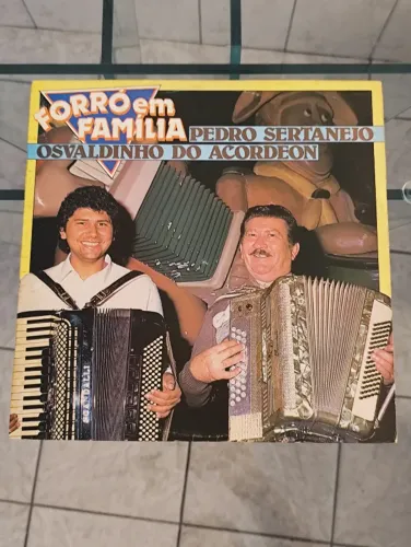 Forró em Familia Pedro Sertanejo Osvaldinho do Arcordeon