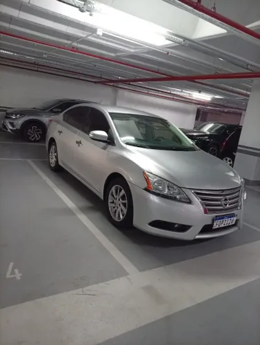 Nissan Sentra SV 2.0 Flexstart 16V Aut. 2016