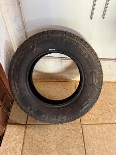 Pneu Goodyear 195/75R16 Cargo Marathon 2