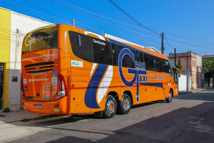 ÔNIBUS G7 MERCEDES 0500 TRUCADO 2013/2013