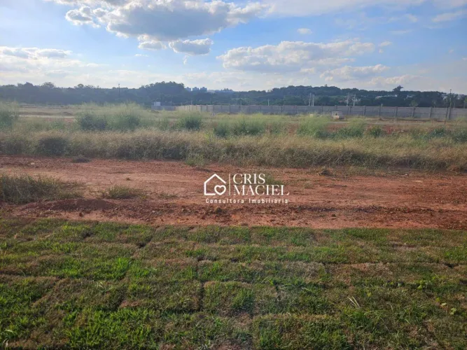 Terreno à venda no Quinta do Lago em Indaiatuba-SP!