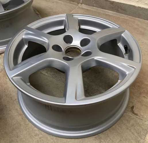 Rodas de liga leve aro 15 novas