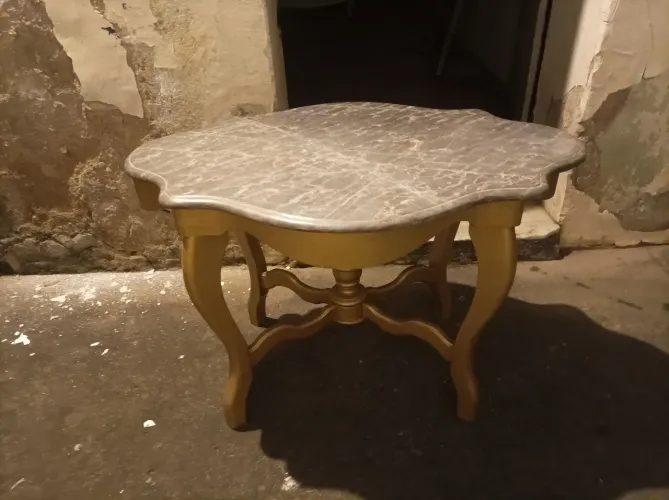 Mesa decoração com tampa de mármore 
