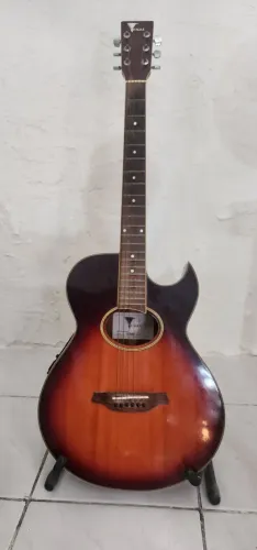 Violão Eagle em Alagoinhas